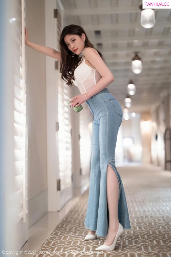 杨晨晨 sugar小甜心CC 轻透迷人的杨晨晨 彰显完美绝伦身材第5张图片